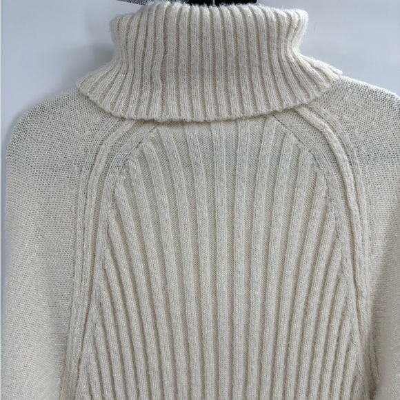 Altar'd State Off White Oversized FuzzyTurtleneck Ribbed Sweater Size Medium - Picture 7 of 14
